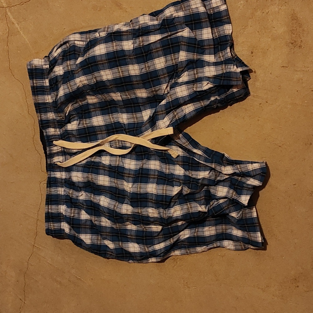Men's tie plaid shorts